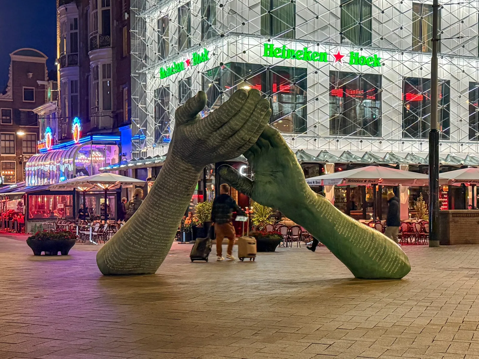 Munich Shifts to Open Source Software While Leaving Linux Behind