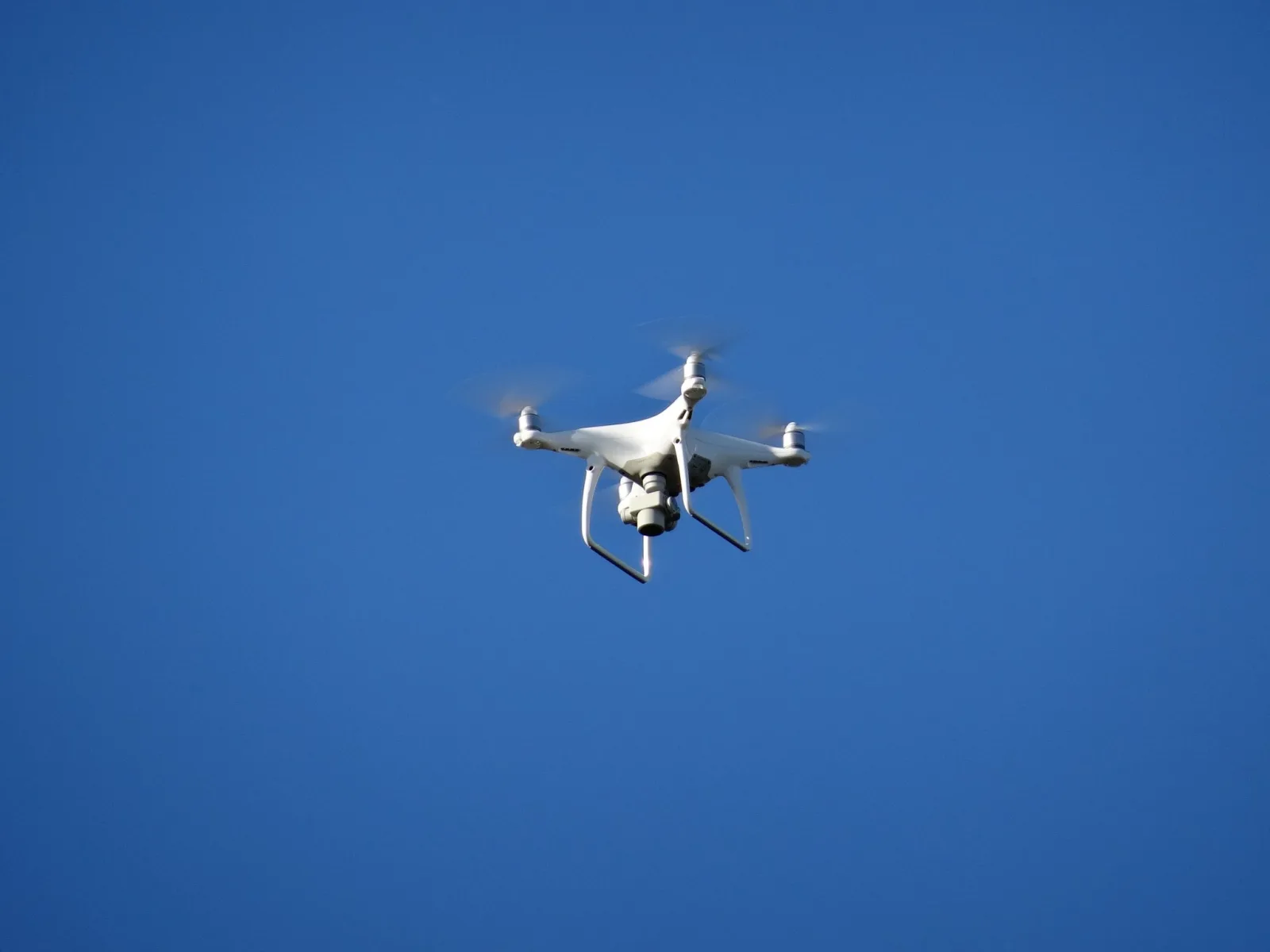Ukraine Executes Historic Drone Evacuation of Injured Soldier